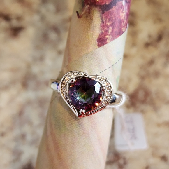 RING - Picture 5 of 5